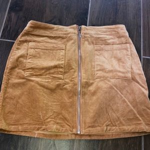 Super cute tan suede skirt